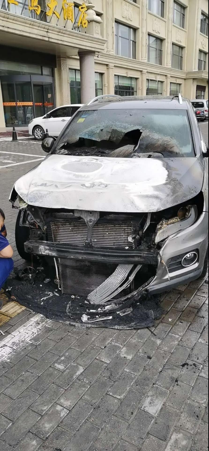 途观行驶中自燃，车主维权近两月无果