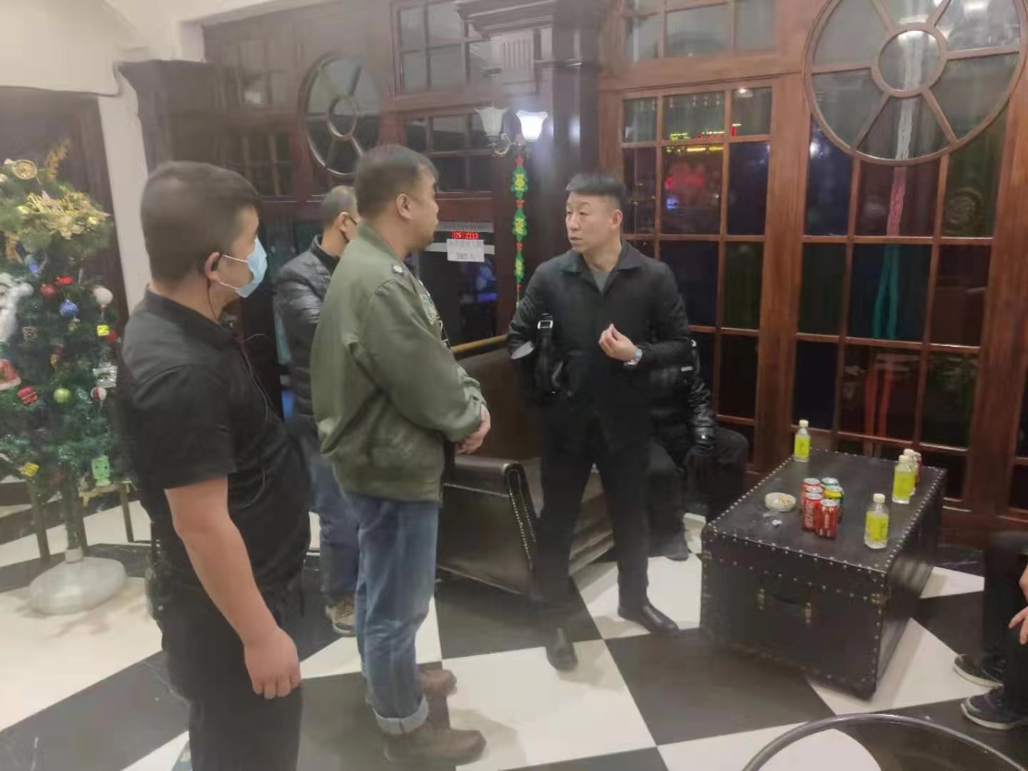 呼和浩特市开展元旦节前文化、文物、出版、广播电视、电影、旅游和体育市场大检查行动