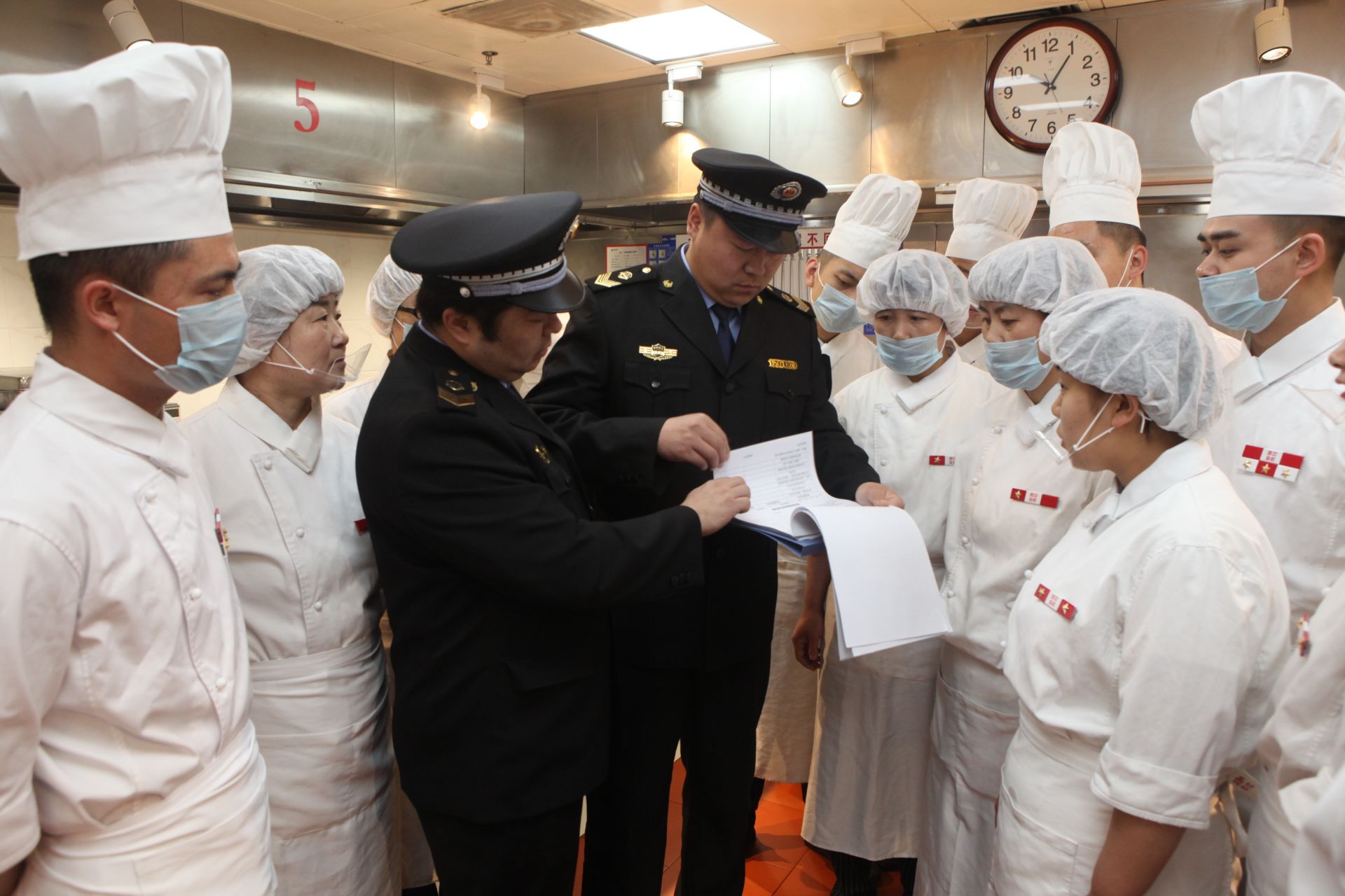 ​呼和浩特市市场监督管理局将集中开展为期一个月食品安全专项检查及抽检执法行动