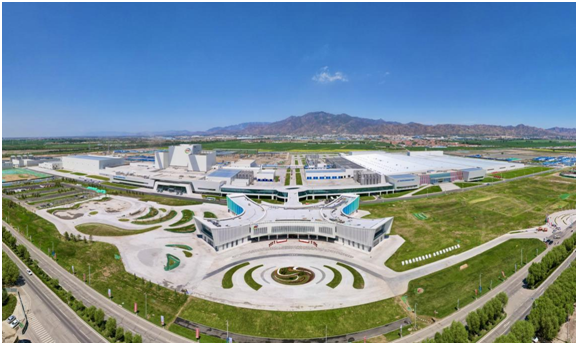 内蒙古自治区召开推进奶业振兴现场会 首站“打卡”伊利现代智慧健康谷