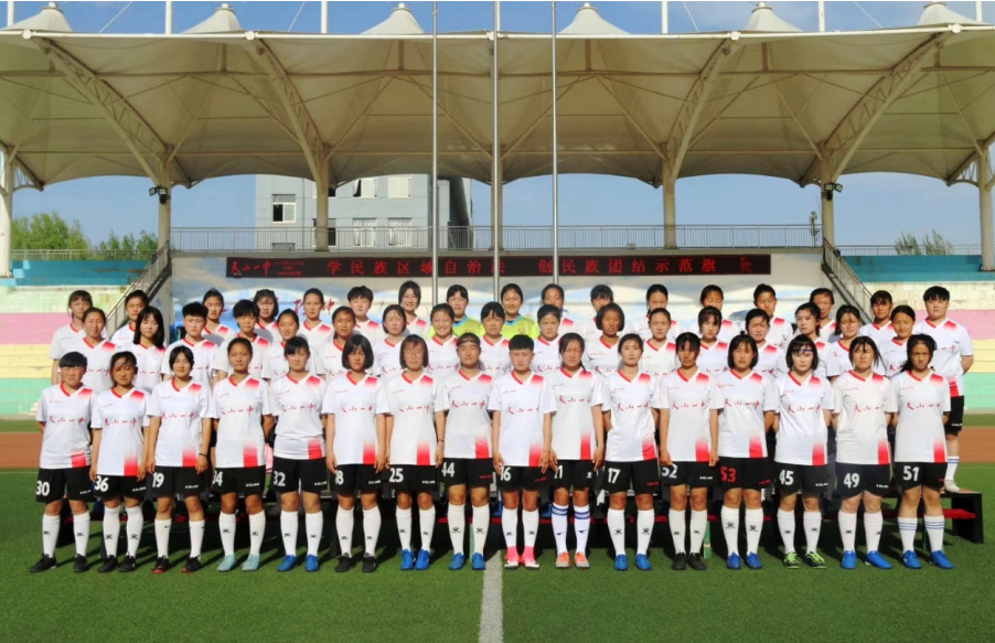 阿鲁科尔沁旗天山一中培育校园足球见成效