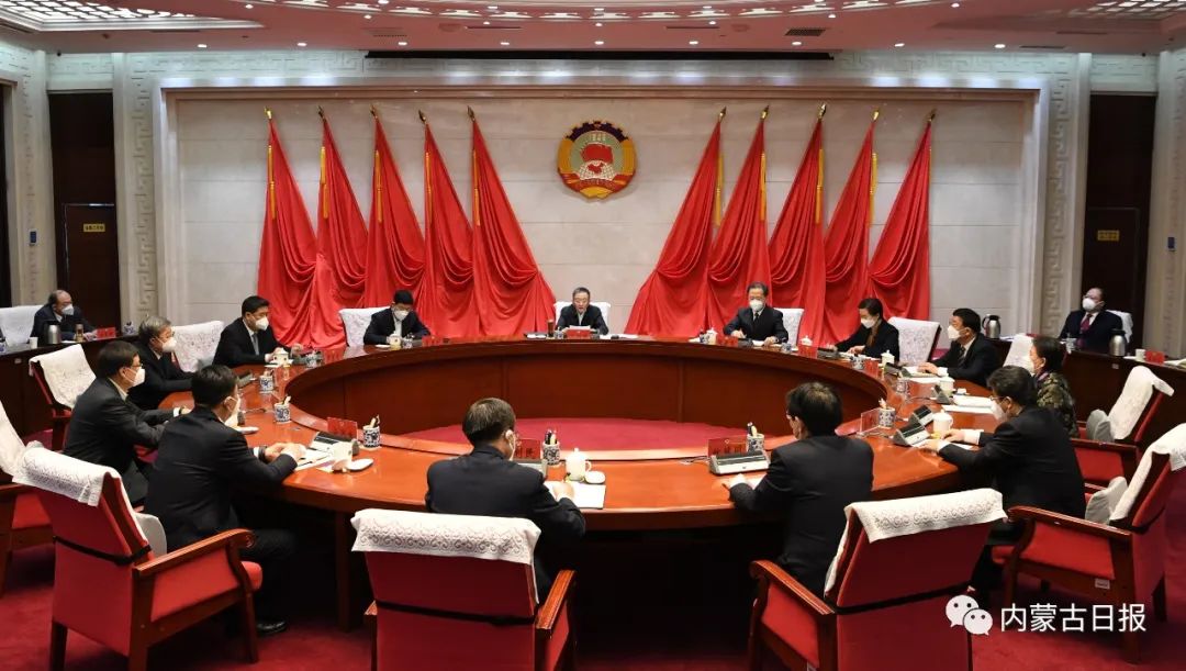 张延昆任内蒙古自治区政协党组书记 李秀领不再担任