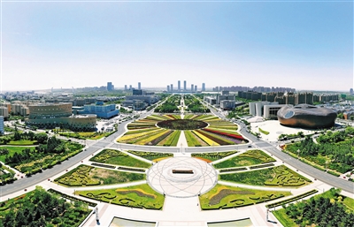 鄂尔多斯:挺进中国现代化的排头兵_fororder_鄂连版1-7_b