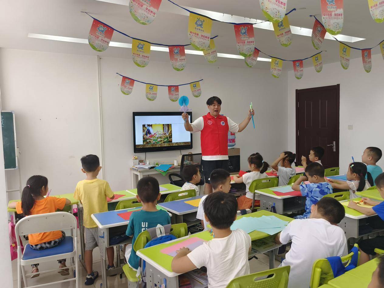 山东理工学子三下乡：体验手工，传承非遗文化