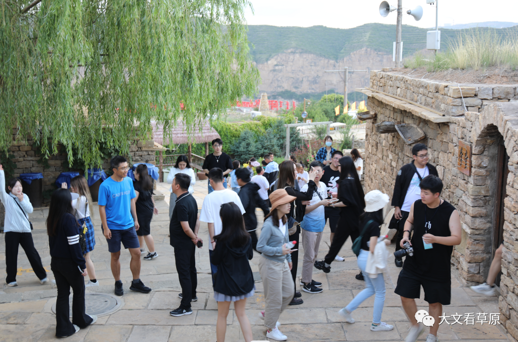 香港学子走进中国传统村落崔家寨领略历史的厚重