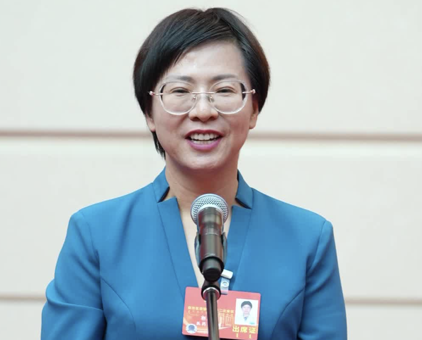 内蒙古政协委员郭欣君:“医疗倍增计划”让百姓家门口便捷就医