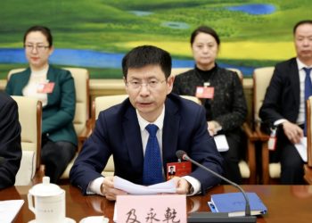 内蒙古自治区人大代表及永乾：深入贯彻落实自治区两会精神 推动重点工作取得实效