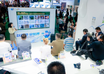 以国奶，会世界！这场品质创享会燃爆进博会